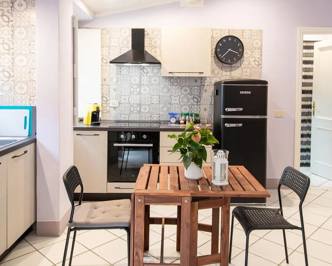 Il Chiassetto Cozy Apartment In Center Town Lucca 0*,